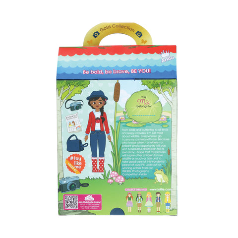 Lottie Wildlife Photographer Mia Doll