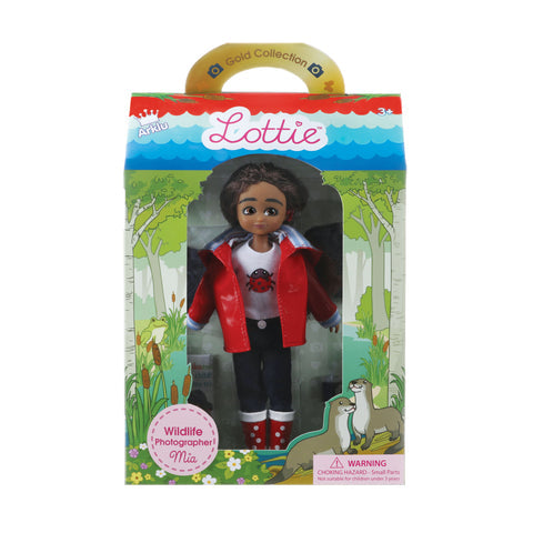 Lottie Wildlife Photographer Mia Doll